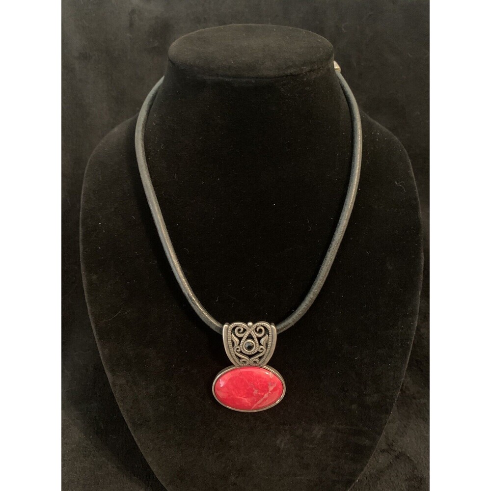 Signed Chico's Red Stone Necklace Pendant Black Cord Adjustable Silvertone - Picture 2 of 7